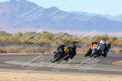 media/Nov-16-2024-CVMA (Sat) [[0e4bb1f32f]]/Race 9-Amateur Supersport Middleweight/